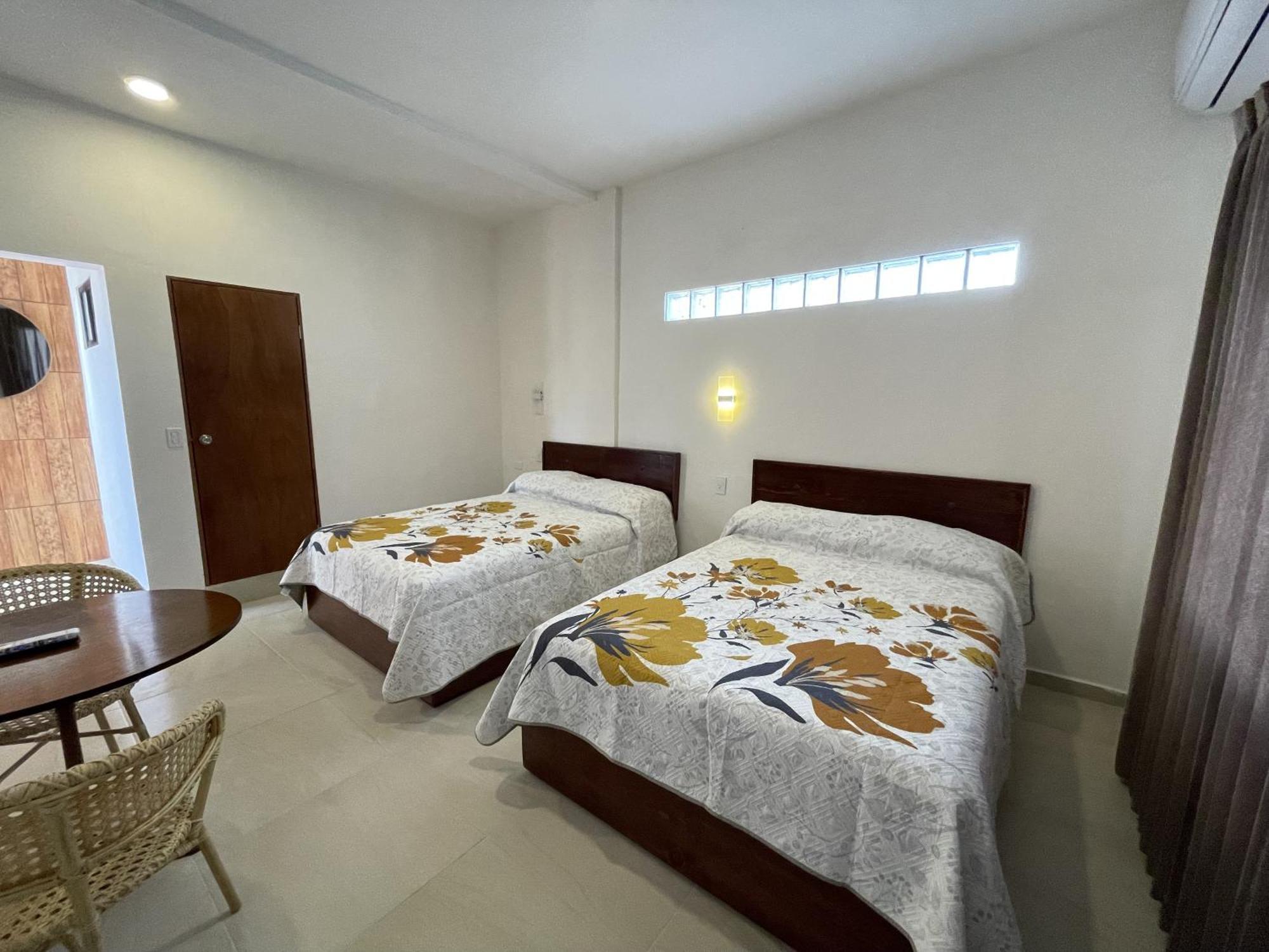 Hotel Allende لاباز المظهر الخارجي الصورة